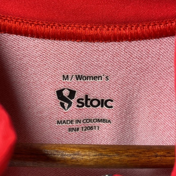 Stoic red 1/4 zip pullover size medium - Picture 4 of 6